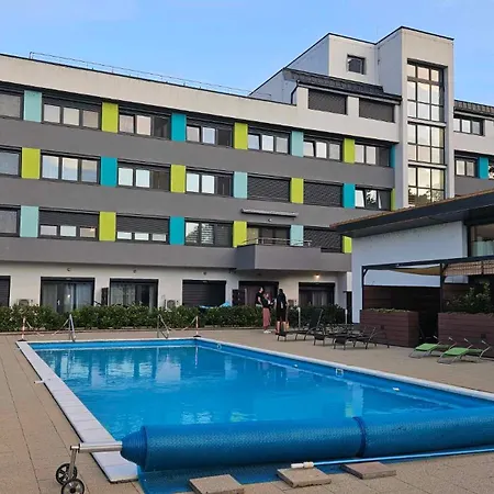 Levander Apartment